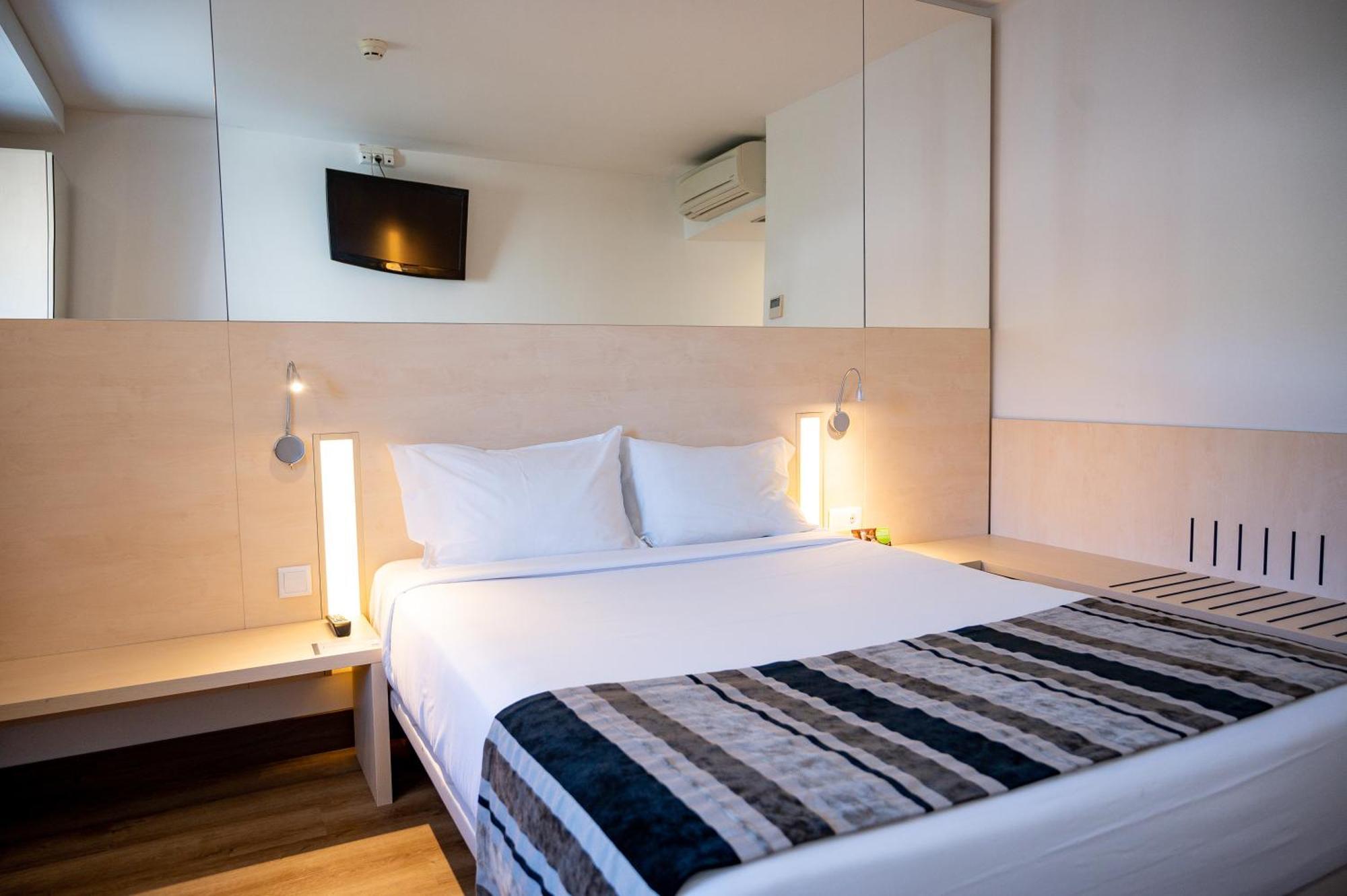 Park Hotel Porto Valongo Valongo  Buitenkant foto